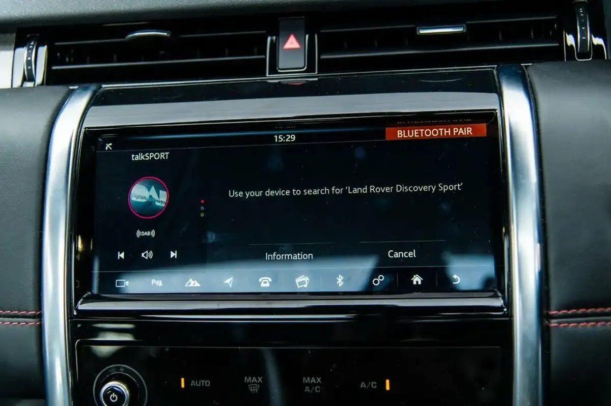 2020-land-rover-discovery-sport-20-d180-r-dynamic-hse-big-12
