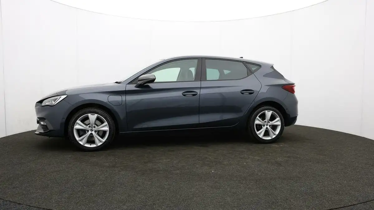 2020-seat-leon-14-e-hybrid-fr-hatchback-big-67