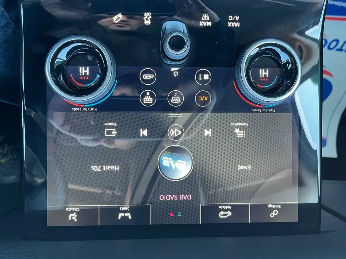 2019-land-rover-range-rover-evoque-20-d180-s-big-21