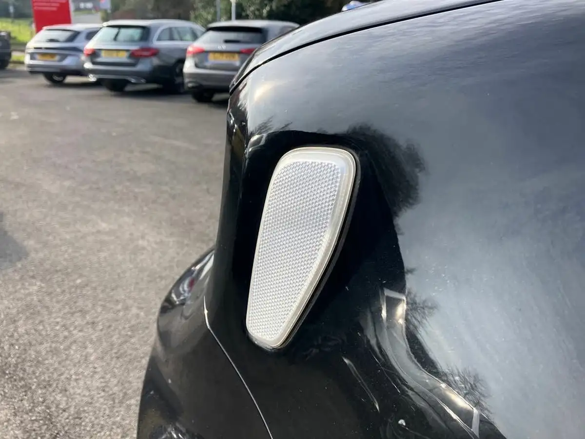2021-jeep-renegade-13-gse-night-eagle-big-23