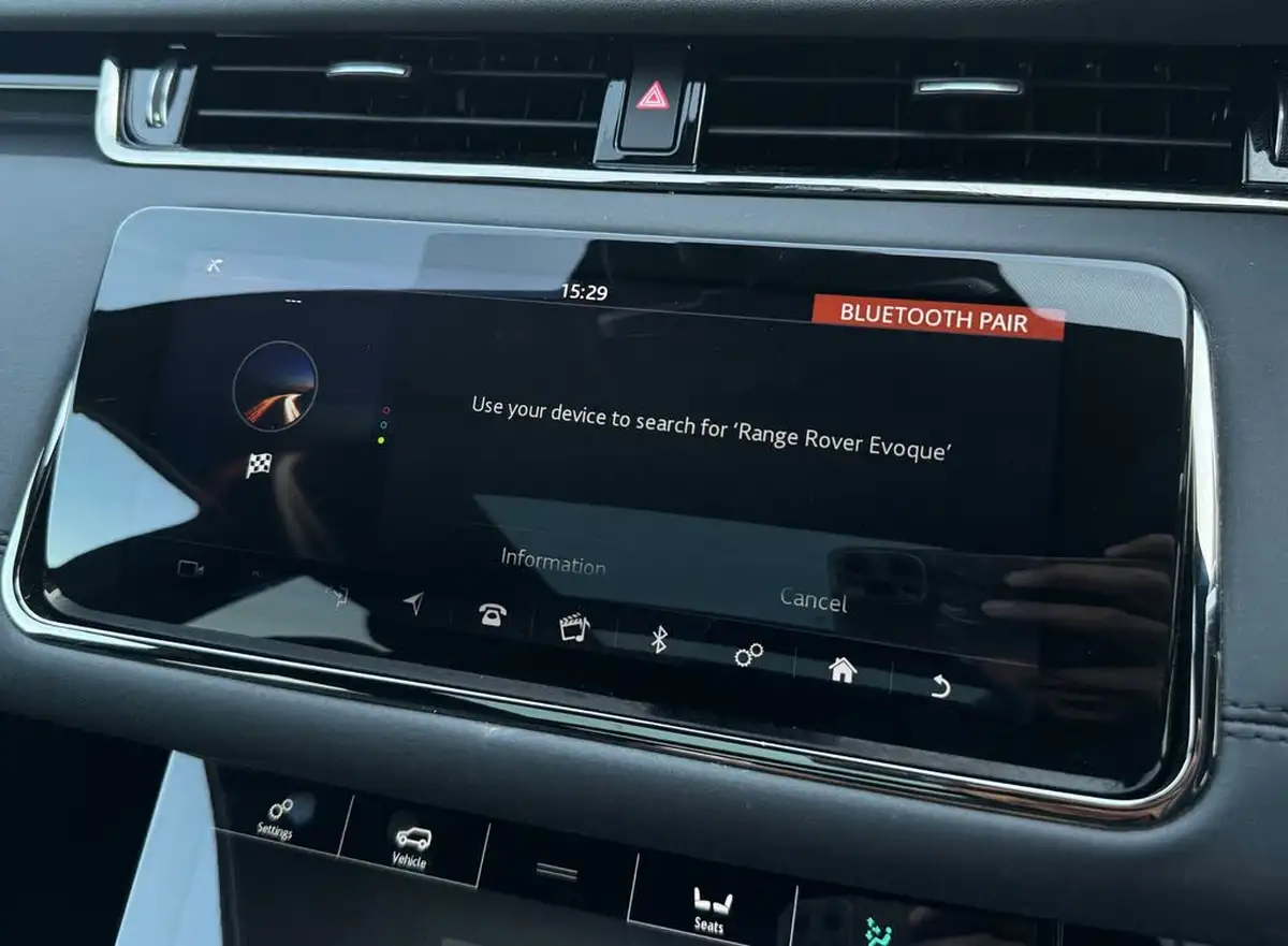 2020-land-rover-range-rover-evoque-20-d240-r-dynamic-se-big-39