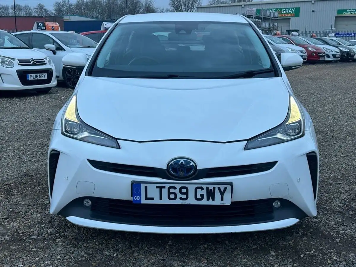 2019-toyota-prius-18-vvt-i-business-edition-plus-cvt-big-41