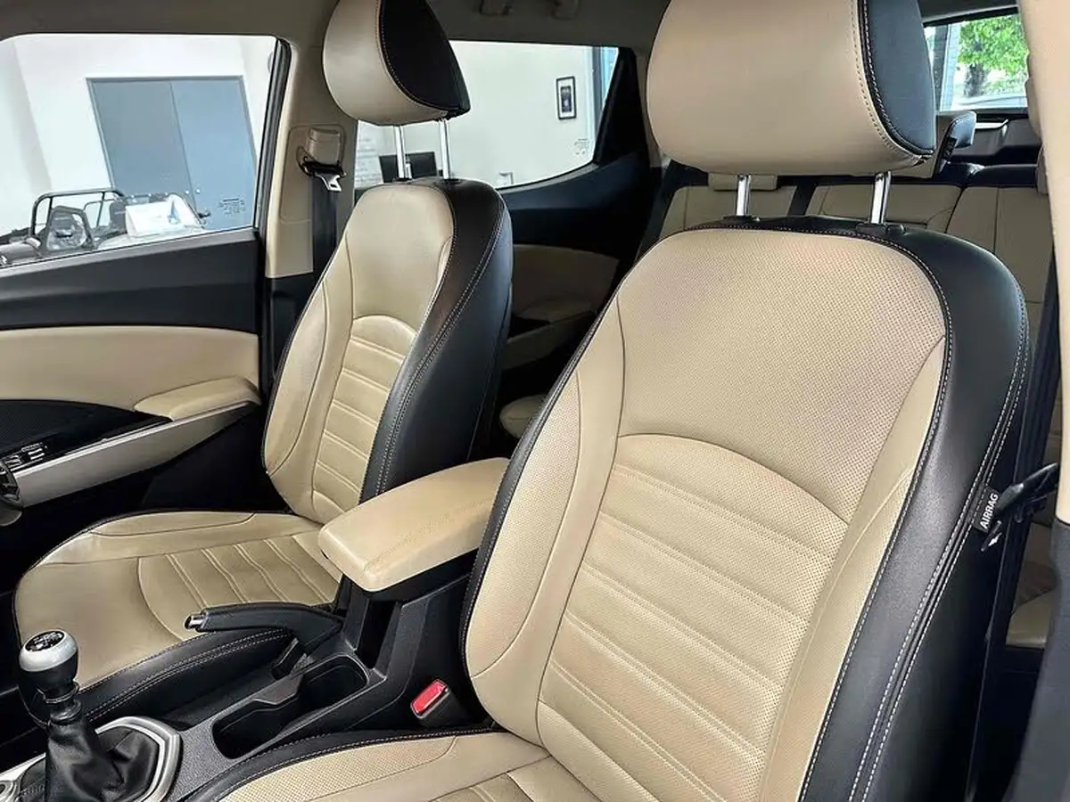 2019-kgm-ssangyong-tivoli-16-ultimate-big-11