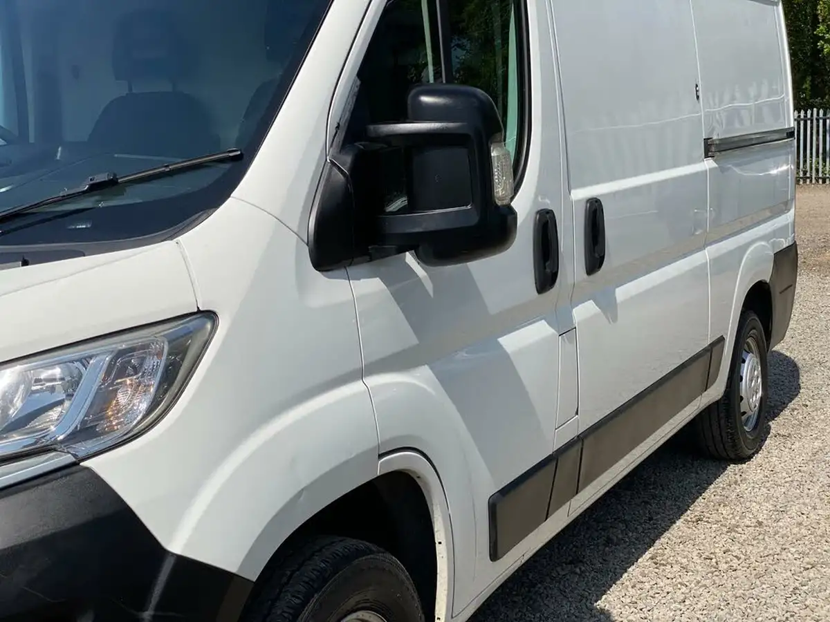 2018-citroen-relay-20bluehdi-35-l2h2-big-27