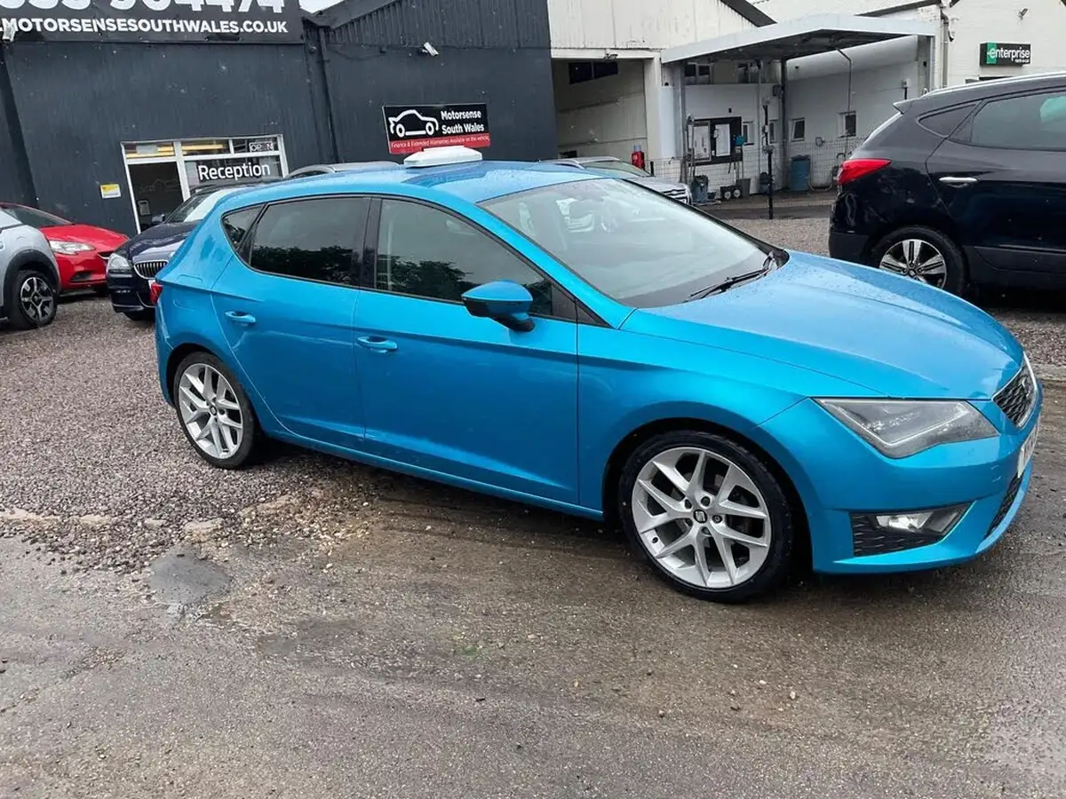 2014-seat-leon-20td-fr-tech-pack-cr-150ps-ss-hatchback-5d-big-57