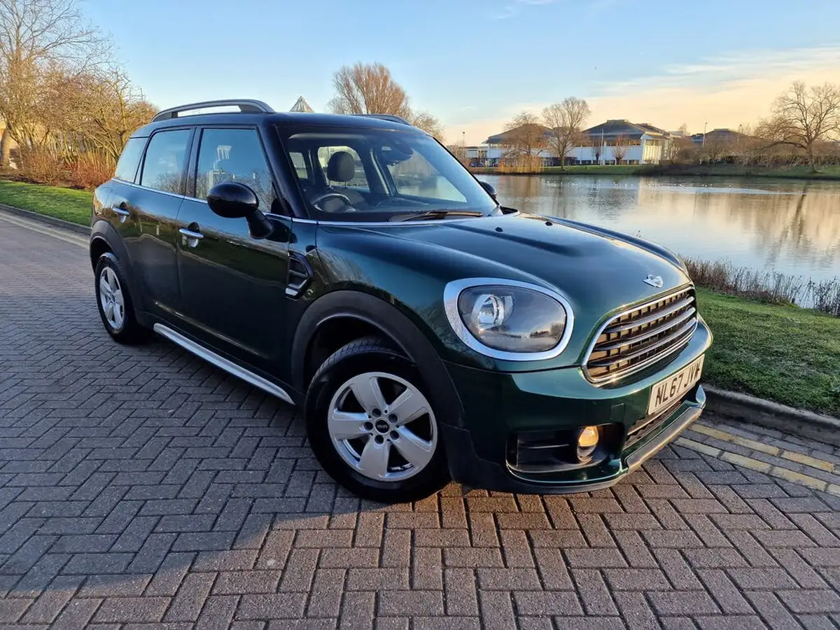 2017-mini-countryman-20td-cooper-d-ss-big-0