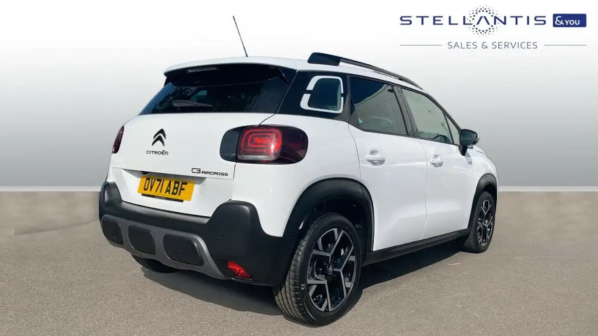 2021-citroen-c3-aircross-12-puretech-shine-plus-110ps-big-2