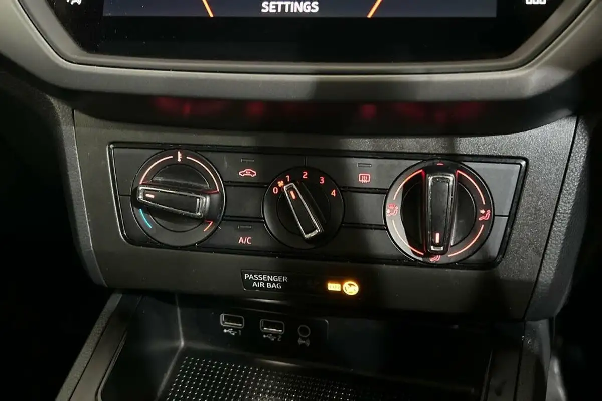 2019-seat-ibiza-10-mpi-se-technology-big-27