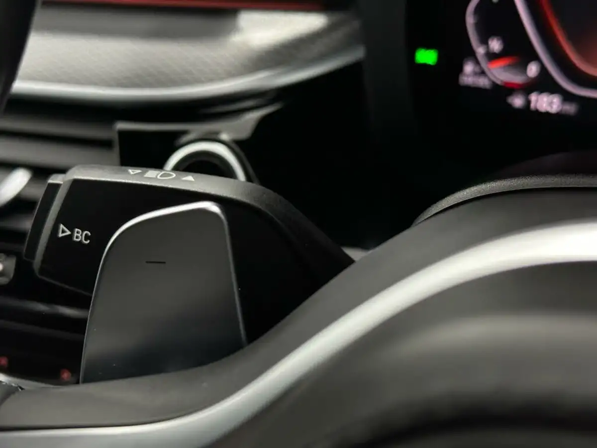 2020-bmw-5-series-20td-520d-m-sport-190ps-mht-saloon-4d-big-12