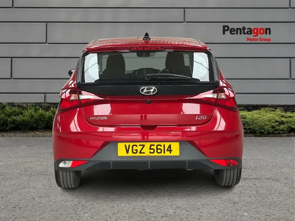2022-hyundai-i20-10-t-gdi-se-connect-dct-big-16