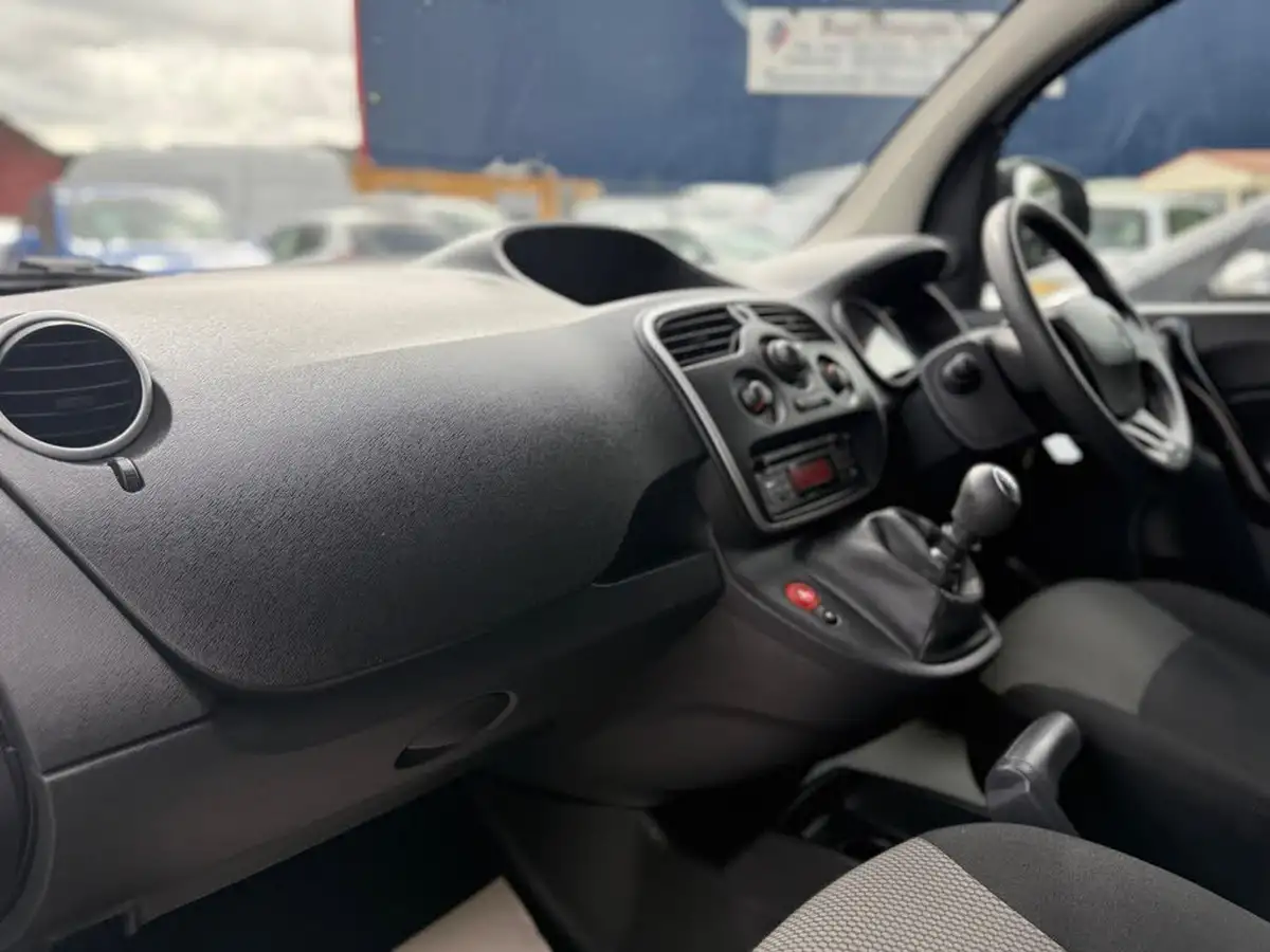 2020-renault-kangoo-15dci-ml19-energy-dci-80-business-big-22