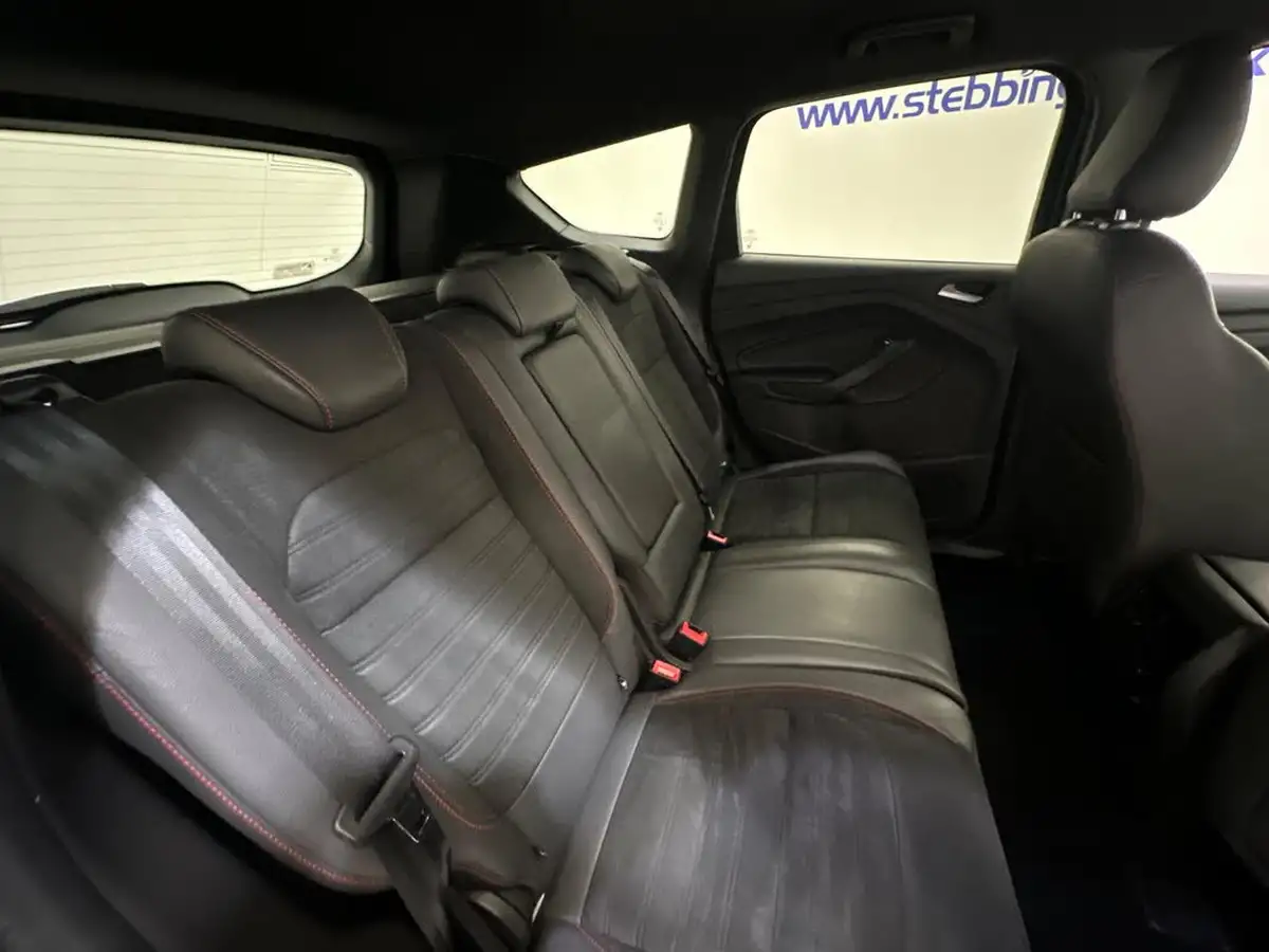 2019-ford-kuga-15tdci-st-line-ss-big-18