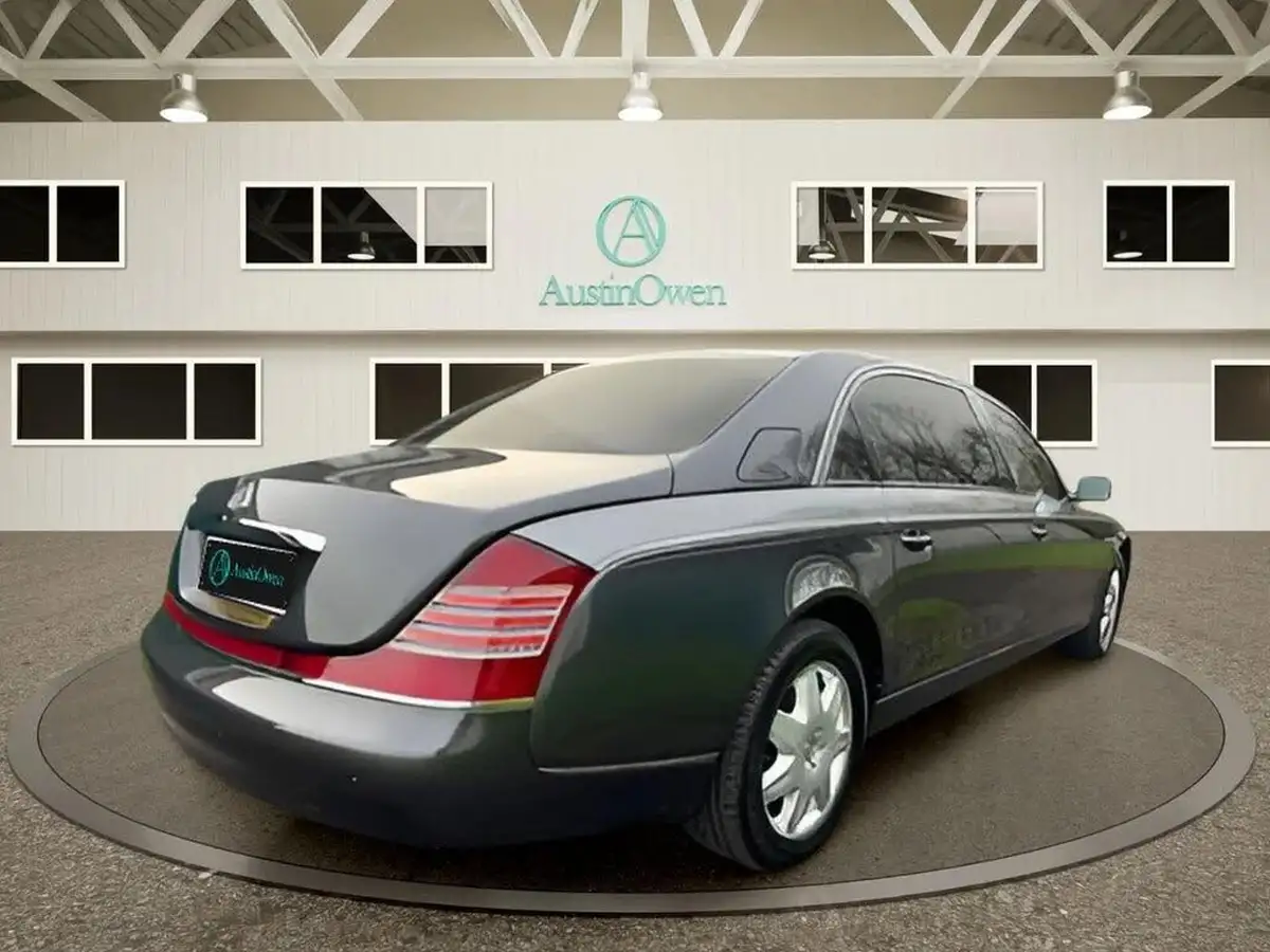 2011-maybach-62-55-62-big-2
