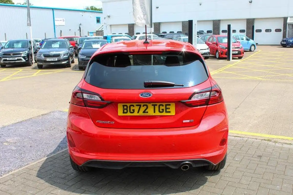 2022-ford-fiesta-10t-st-line-vignale-155ps-hybrid-mhev-5d-big-4