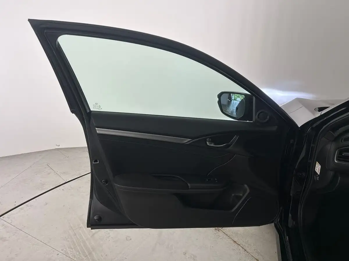 2021-honda-civic-10-vtec-turbo-sr-hatchback-5d-big-21