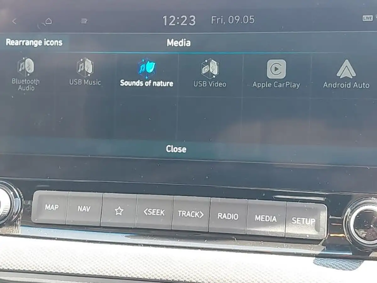2021-hyundai-kona-10-t-gdi-premium-48-volt-mhev-big-12