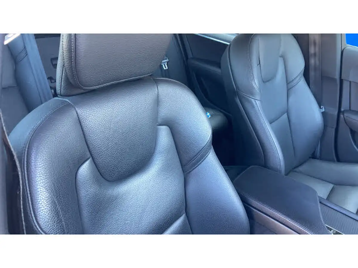 2019-volvo-s90-20-t4-momentum-big-13