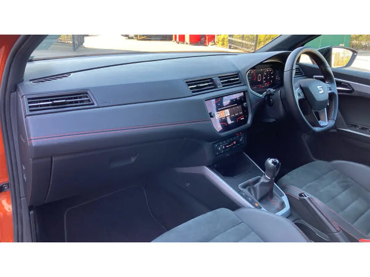 2019-seat-arona-10-tsi-fr-sport-big-8