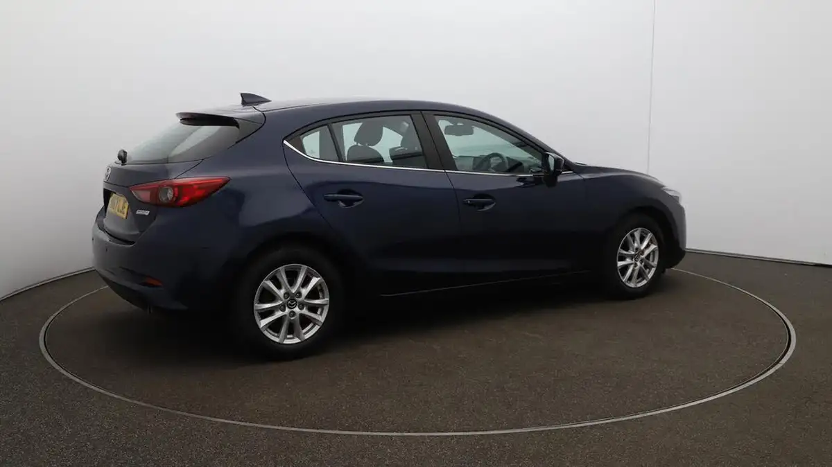 2018-mazda-mazda3-20-se-nav-big-48
