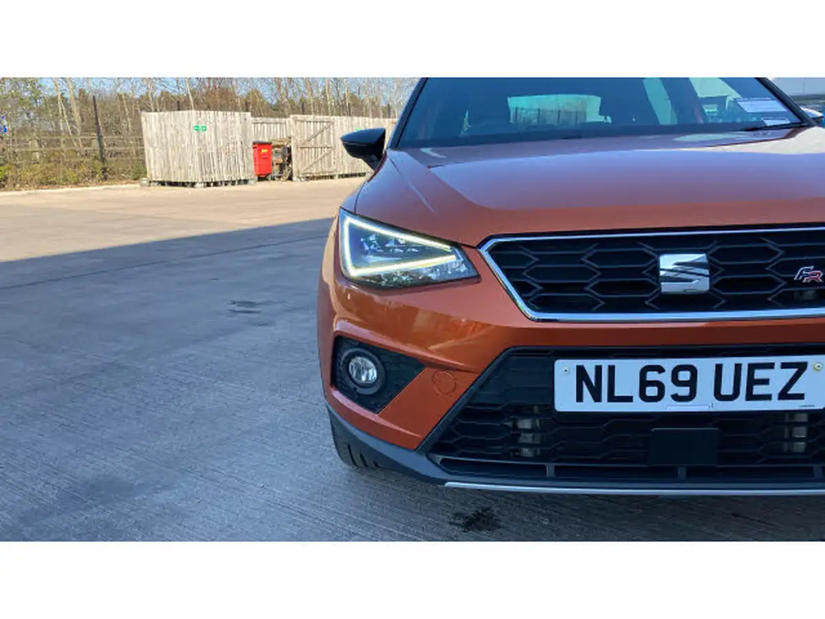 2019-seat-arona-10-tsi-fr-sport-big-32