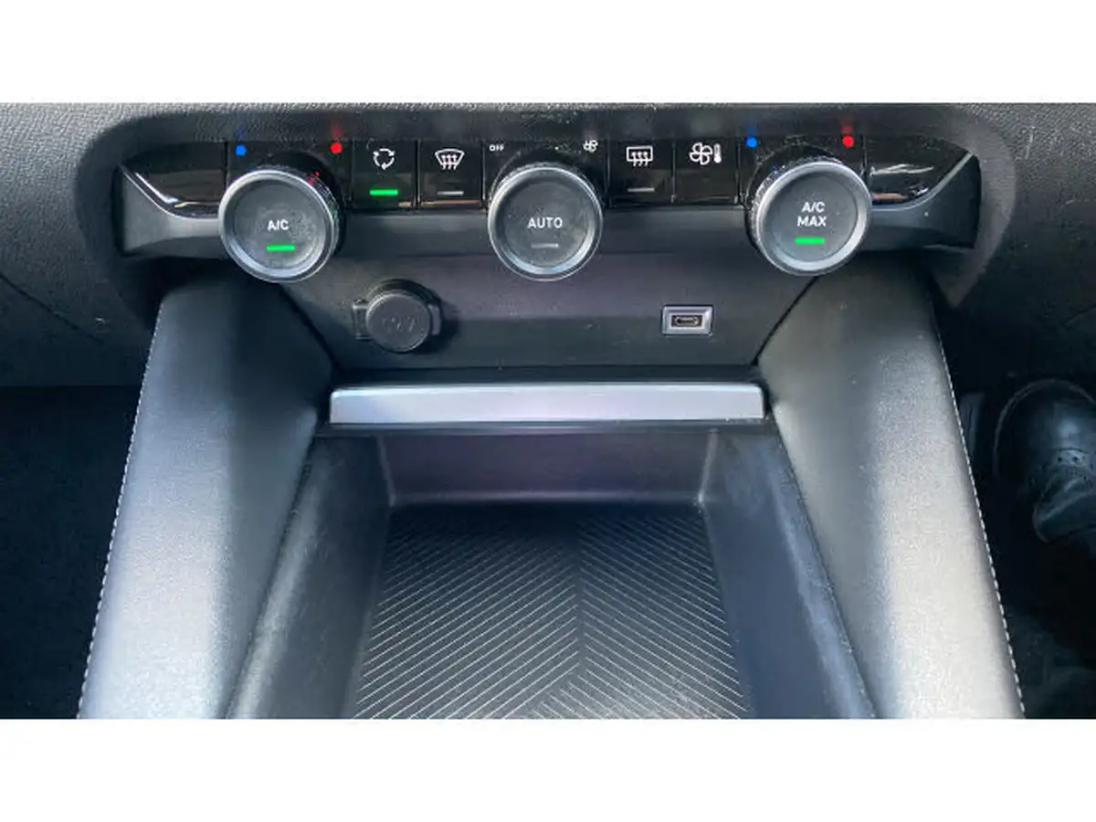 2023-citroen-c5-x-12-puretech-sense-plus-big-23