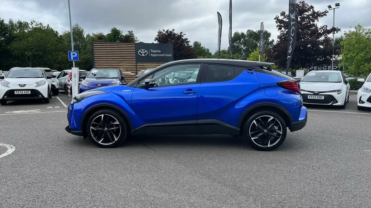 2022-toyota-c-hr-18-vvt-i-gr-sport-big-16