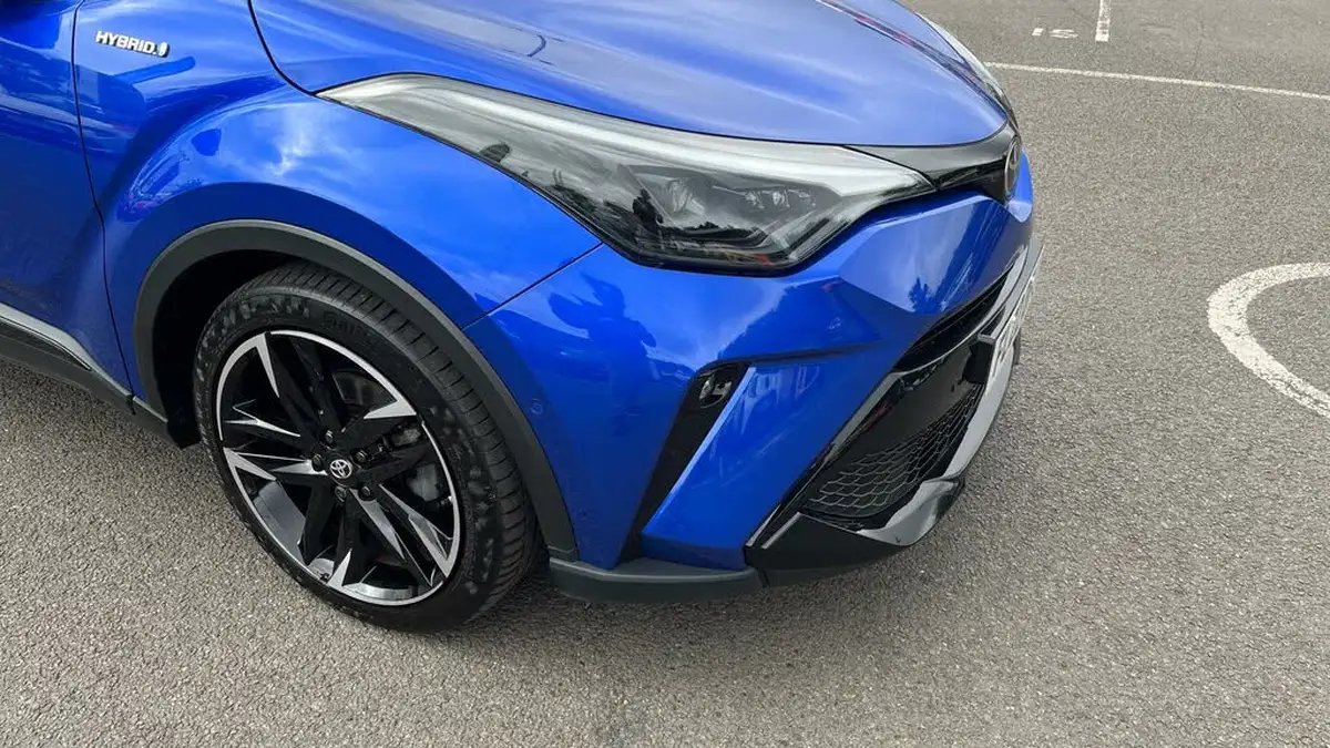 2022-toyota-c-hr-18-vvt-i-gr-sport-big-40