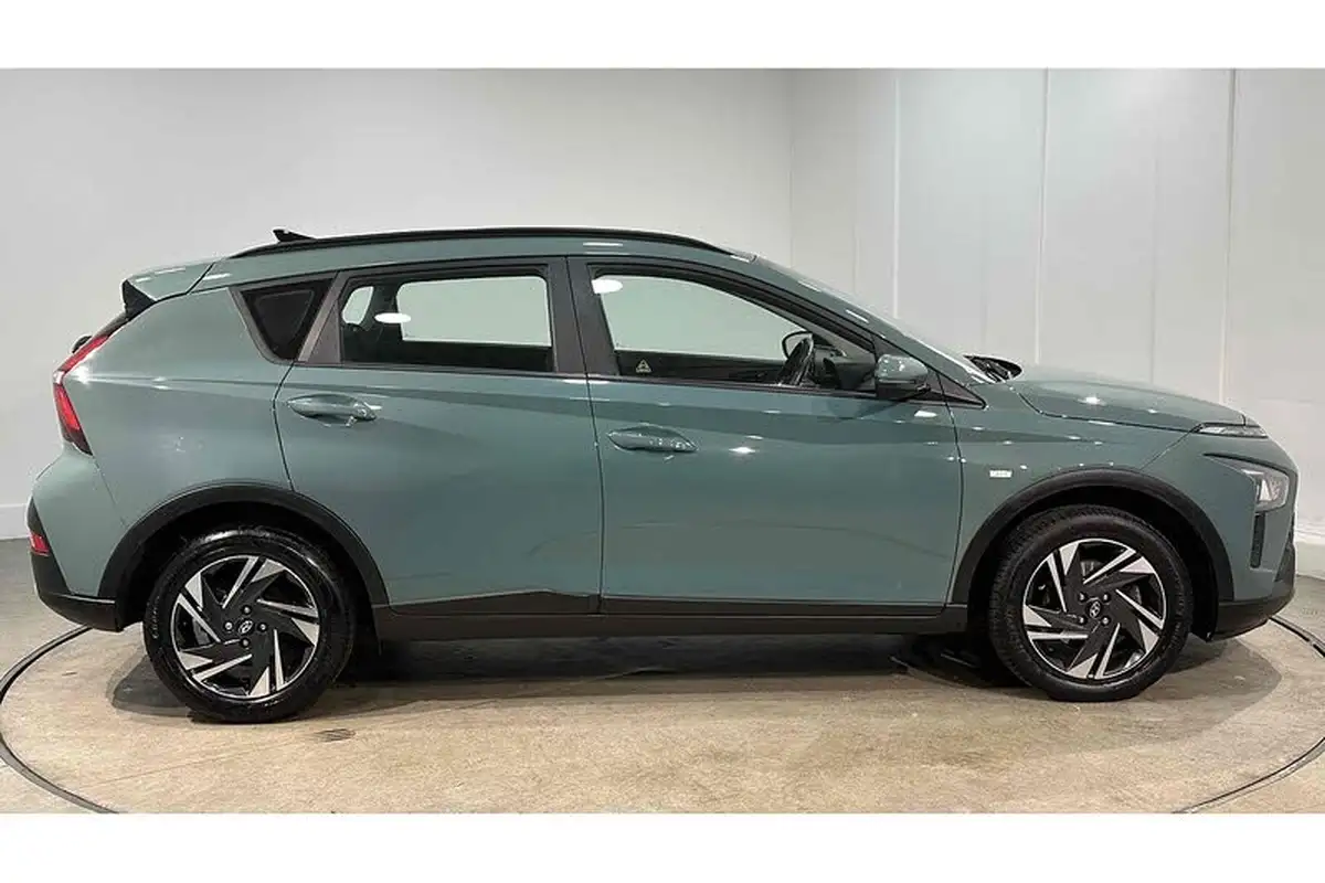 2022-hyundai-bayon-10-t-gdi-se-connect-big-4