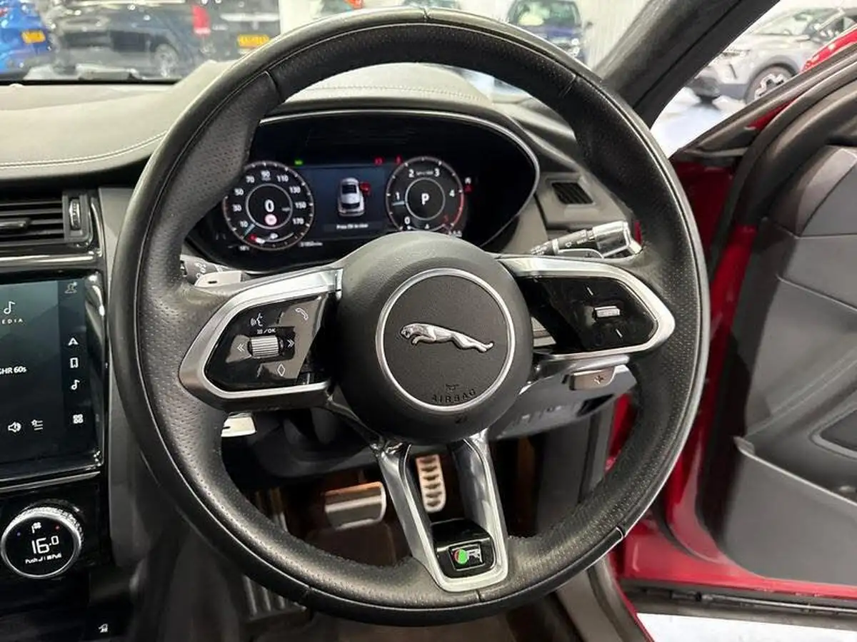 2021-jaguar-e-pace-20-d200-r-dynamic-se-big-17