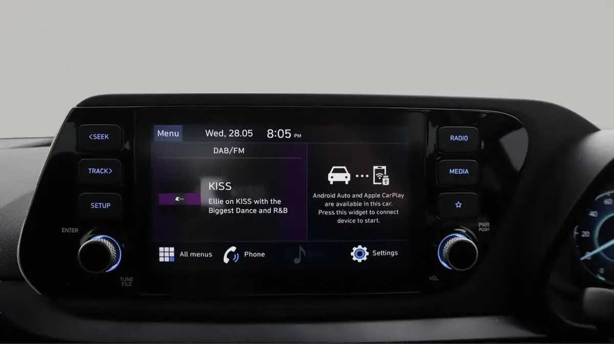 2022-hyundai-i20-10-t-gdi-se-connect-eclutch-imt-big-11