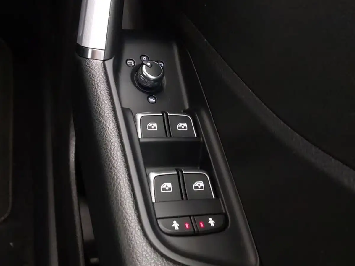 2018-audi-q2-10-tfsi-s-line-big-18
