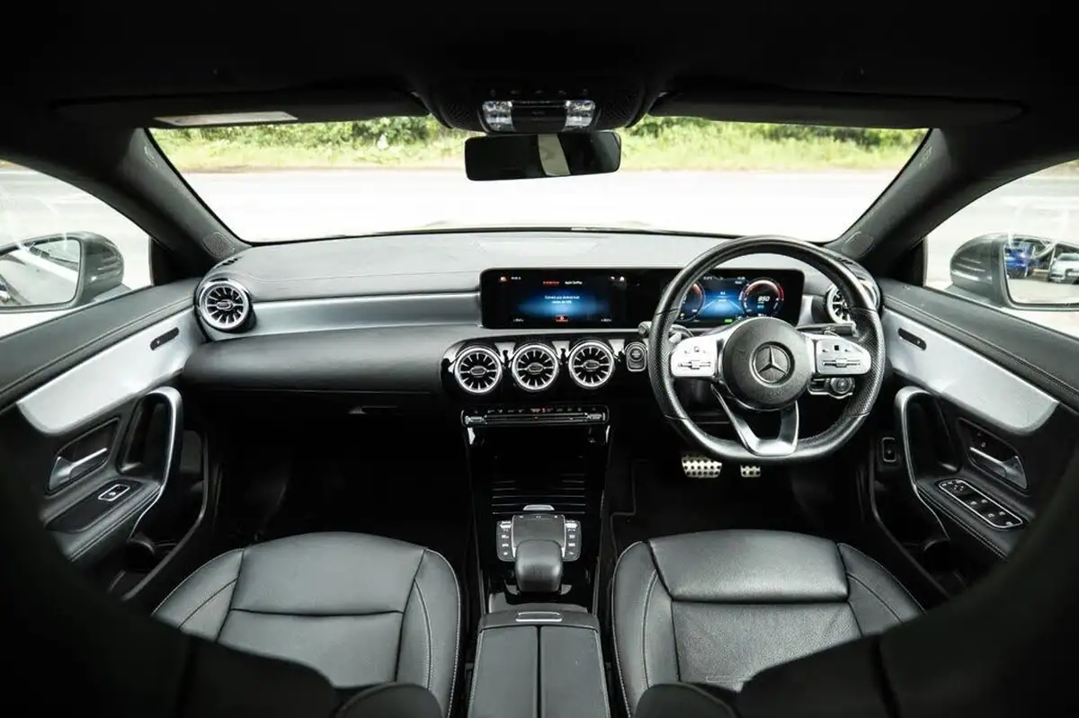 2022-mercedes-benz-cla-big-15