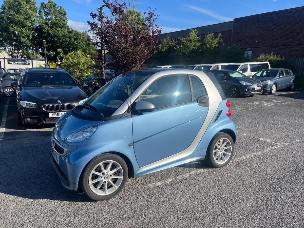 2013-smart-fortwo-08td-passion-coupe-big-2
