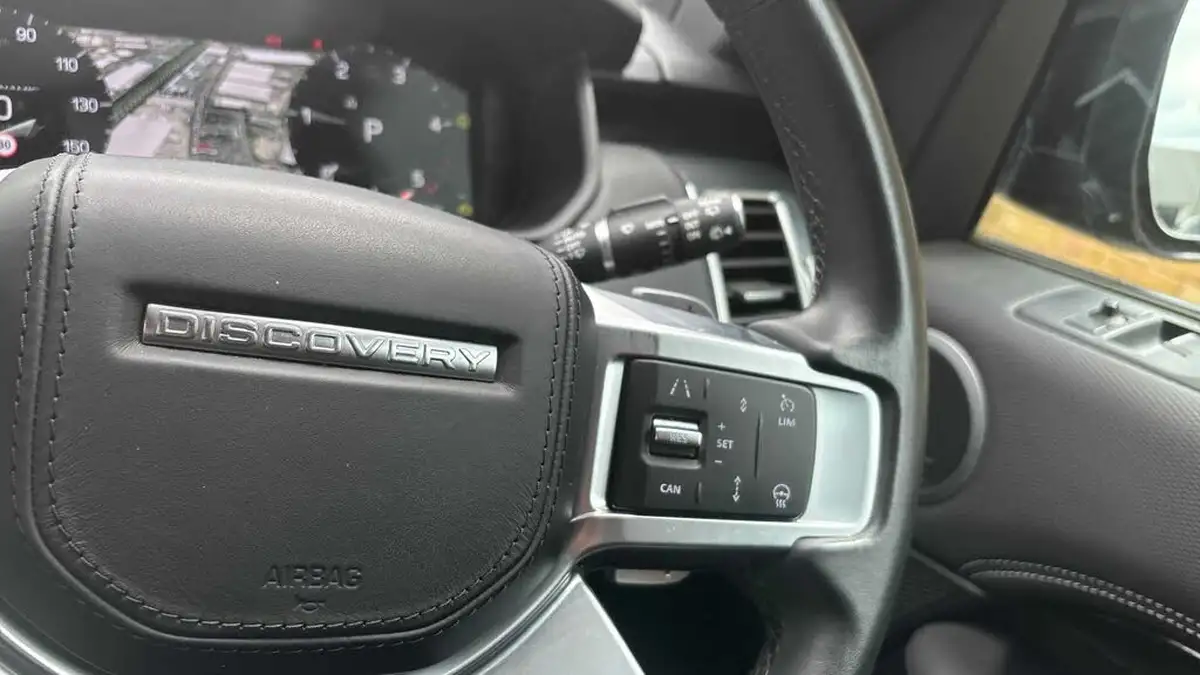 2023-land-rover-discovery-30-d300-commercial-dynamic-hse-big-29