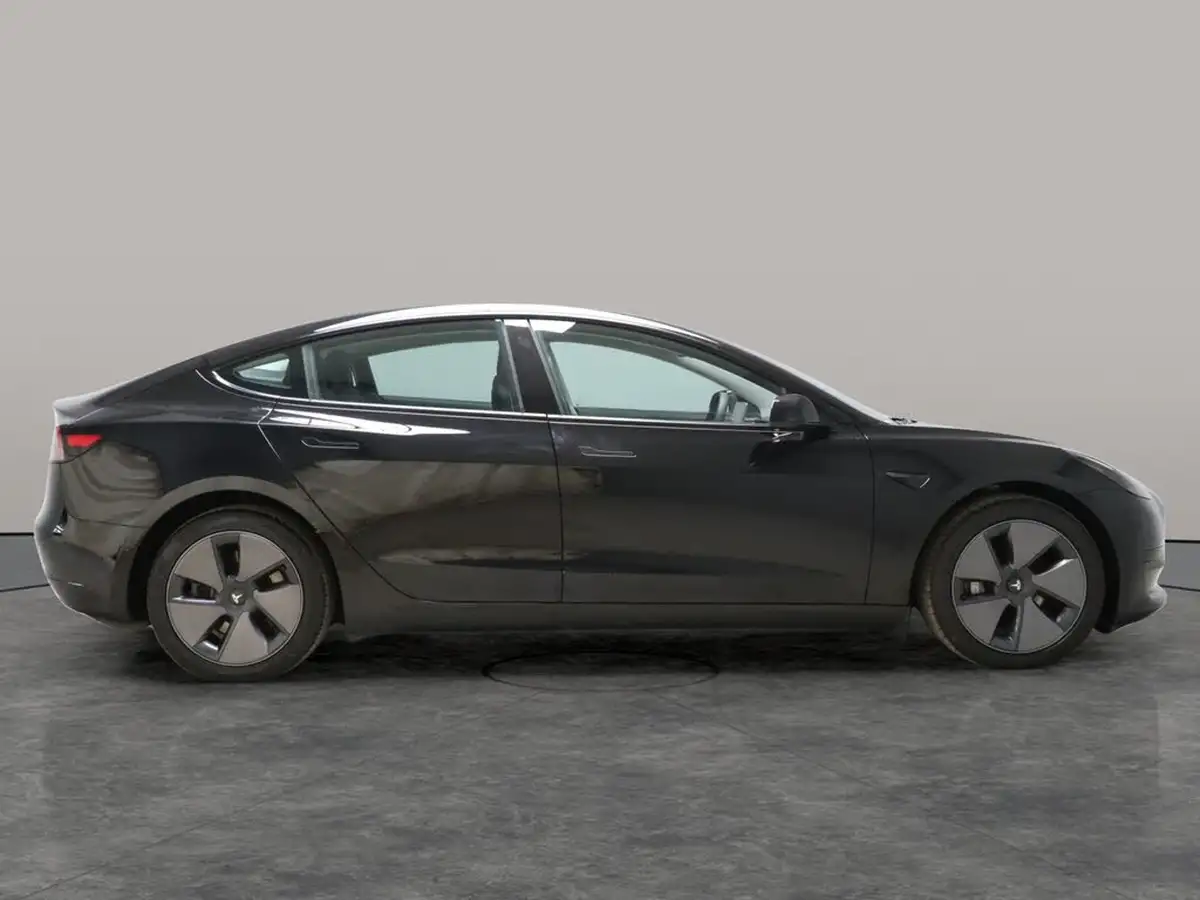 2021-tesla-model-3-e-standard-plus-big-12