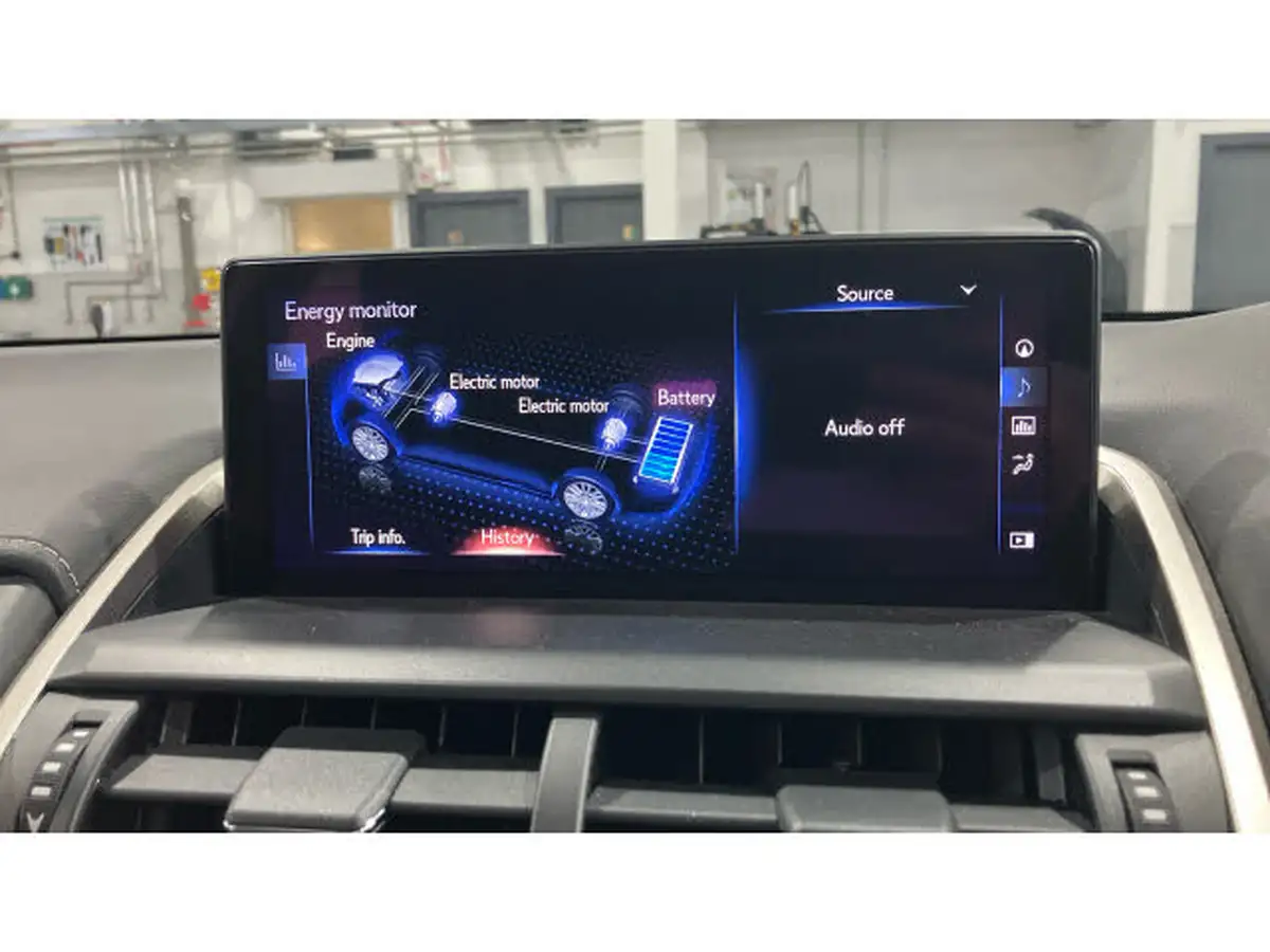 2020-lexus-nx-300h-25-takumi-sunroof-big-26