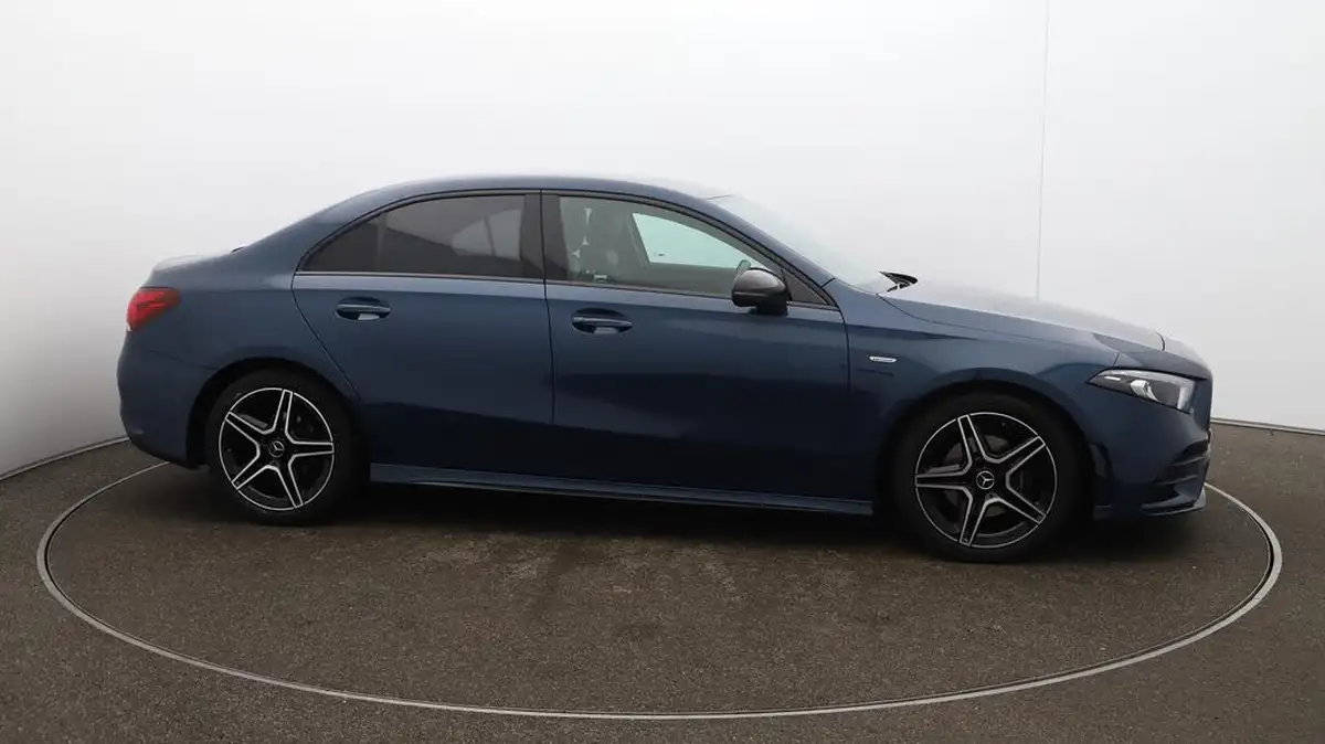 2022-mercedes-benz-a-class-13-a180-amg-line-executive-edition-saloon-4d-7g-dct-big-49