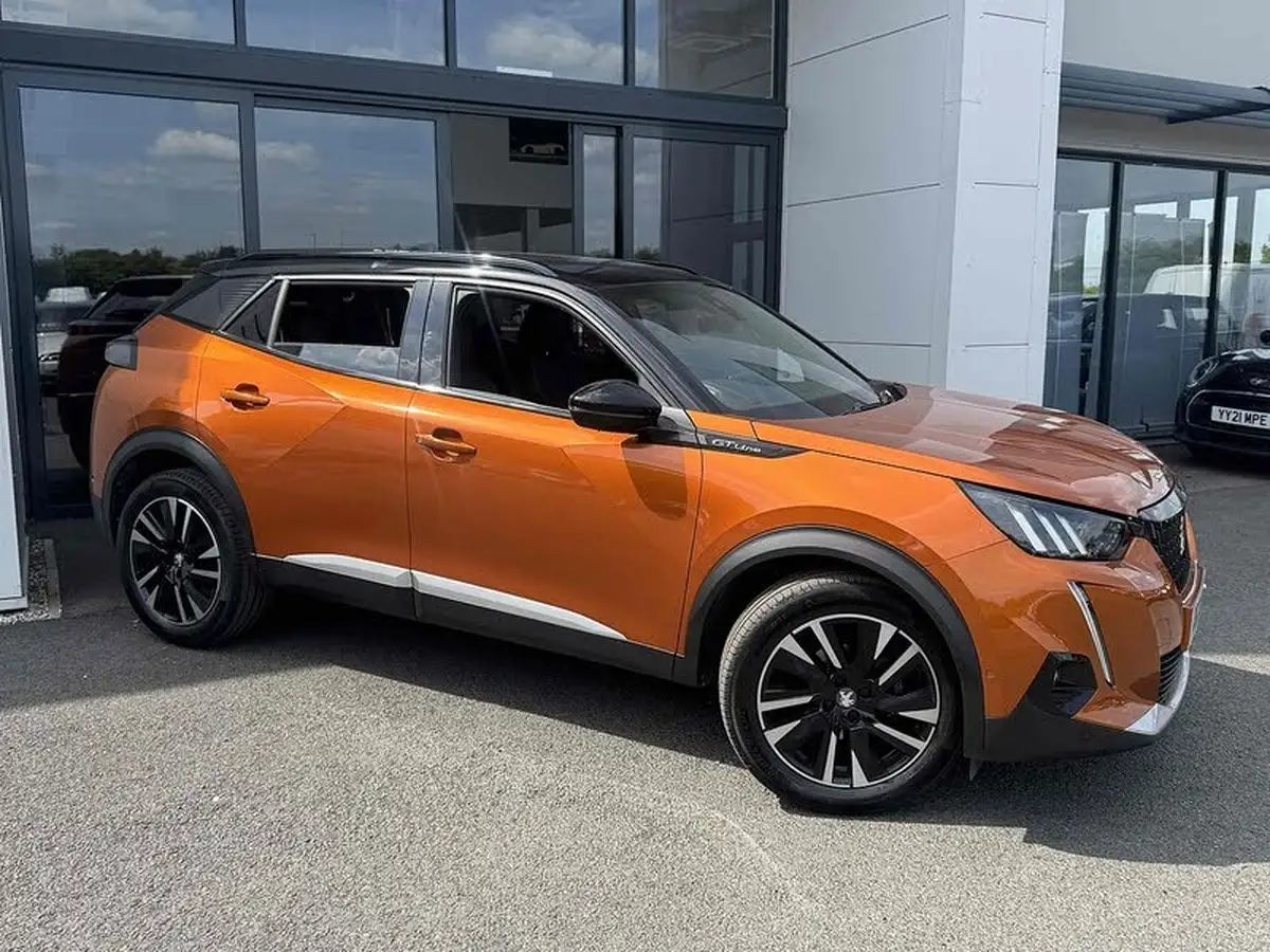 2020-peugeot-2008-suv-12-puretech-gt-line-eat8-big-8