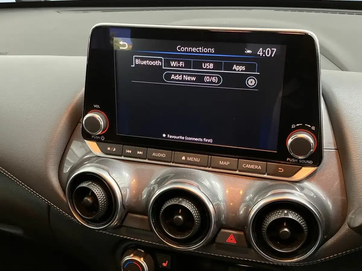2022-nissan-juke-10-dig-t-tekna-dct-big-30