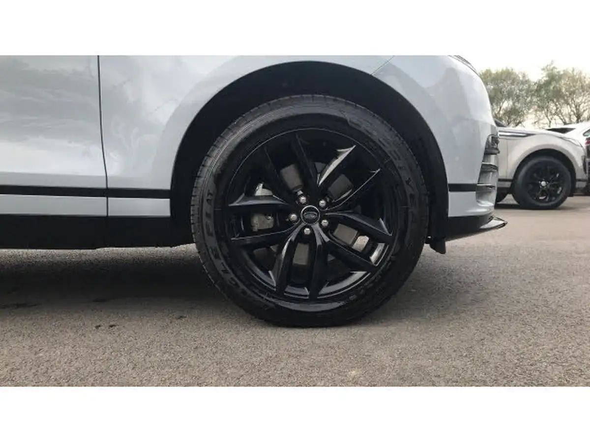 2024-land-rover-range-rover-velar-20-d200-dynamic-se-big-7