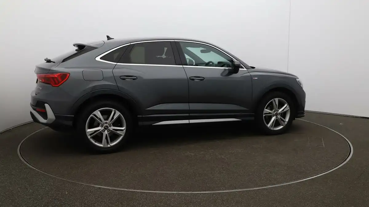 2022-audi-q3-15-35-tfsi-s-line-cod-sportback-tronic-big-50