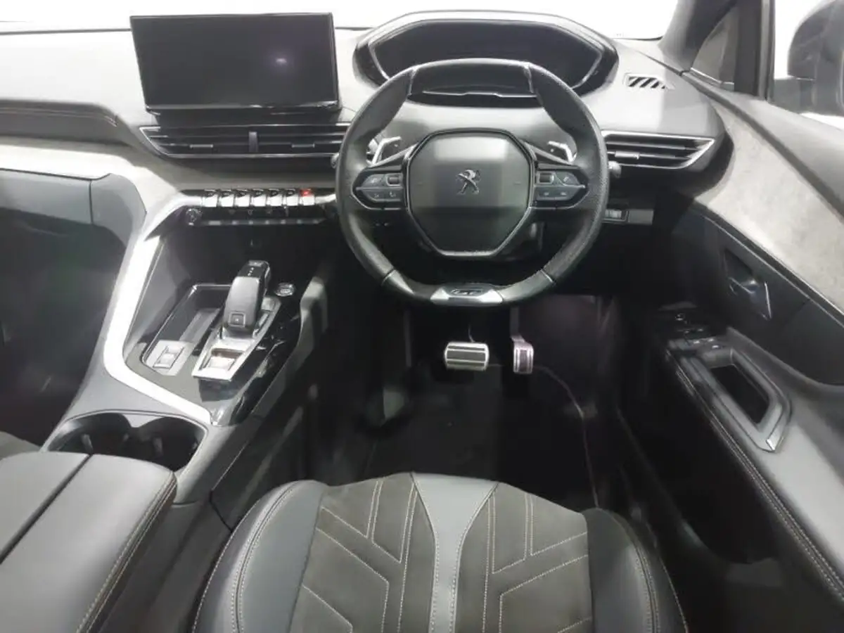 2022-peugeot-3008-suv-12-puretech-gt-premium-big-6