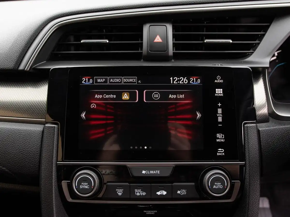 2019-honda-civic-10-vtec-turbo-sr-hatchback-5d-big-23