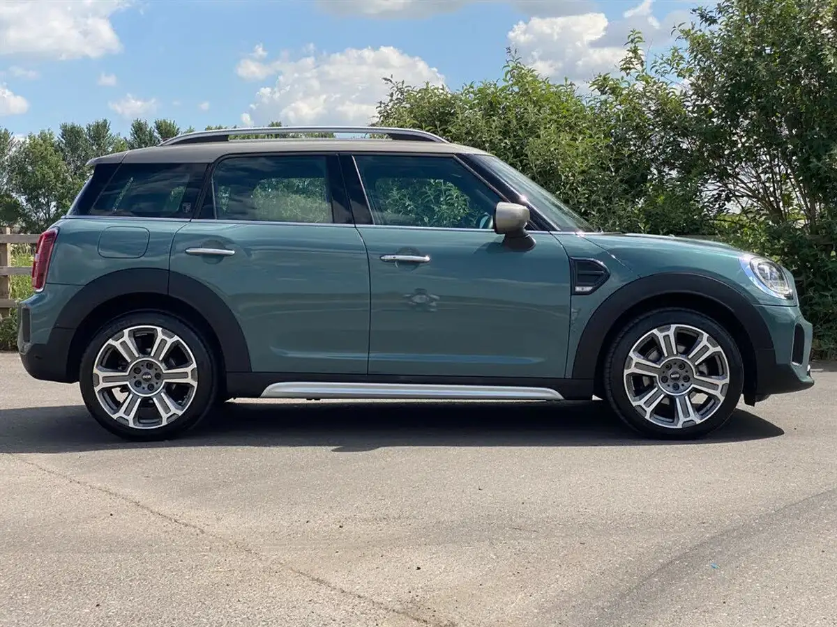 2023-mini-countryman-15-cooper-exclusive-premium-big-16