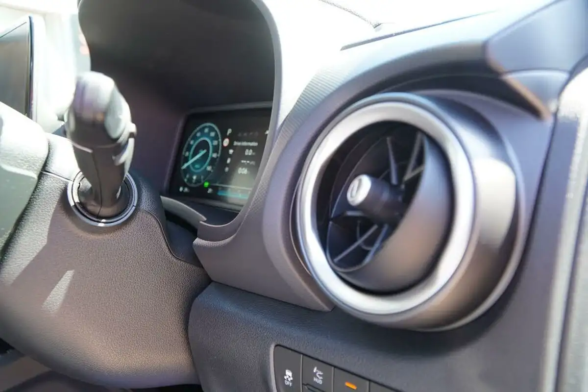 2022-hyundai-kona-16-gdi-ultimate-big-20