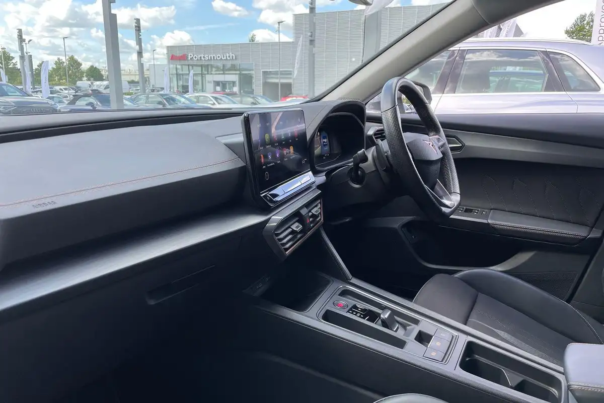 2022-cupra-formentor-14-e-hybrid-v1-big-26