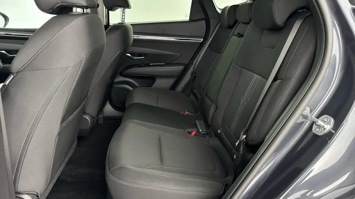 2024-hyundai-tucson-16-t-gdi-premium-265ps-4wd-phev-auto-big-13