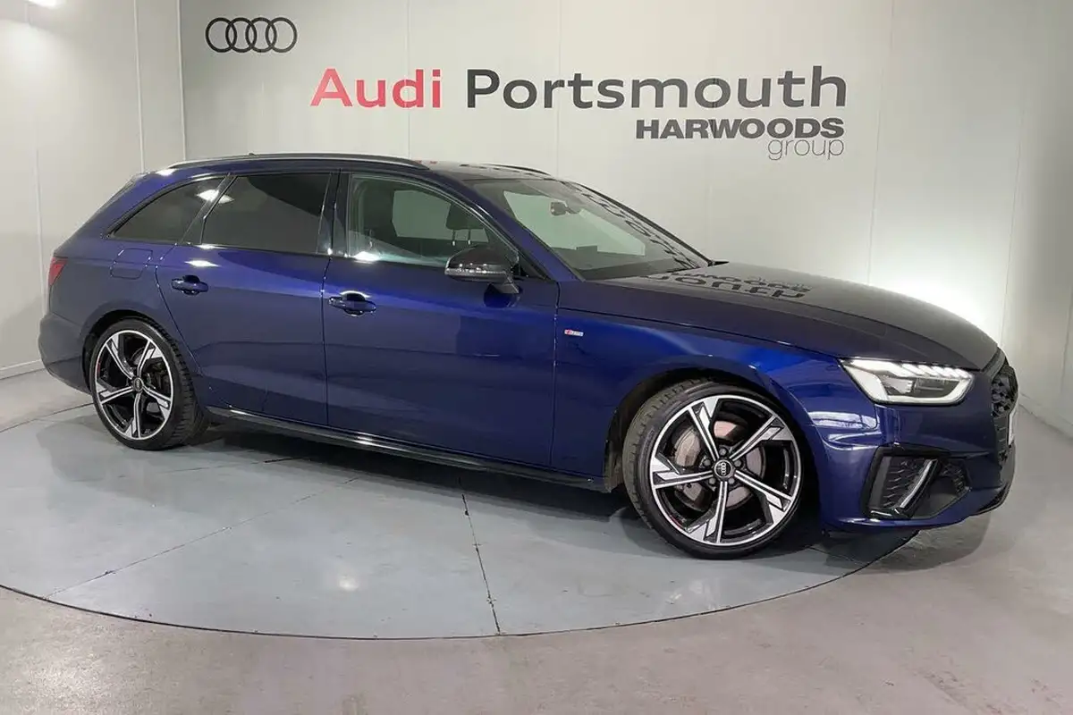 2022-audi-a4-avant-20-40-tdi-black-edition-big-0