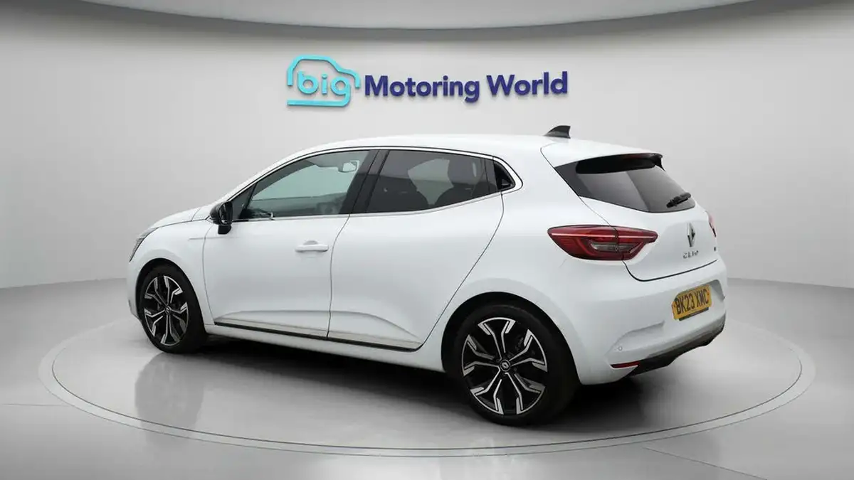 2023-renault-clio-16-techno-big-5