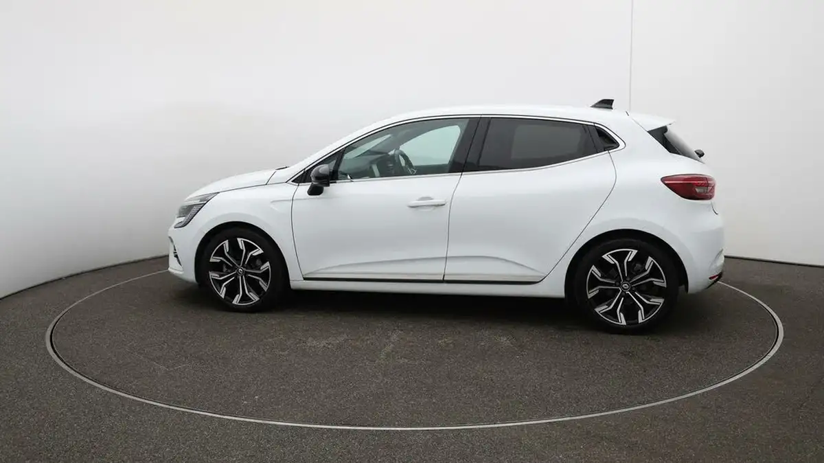 2023-renault-clio-16-techno-big-57